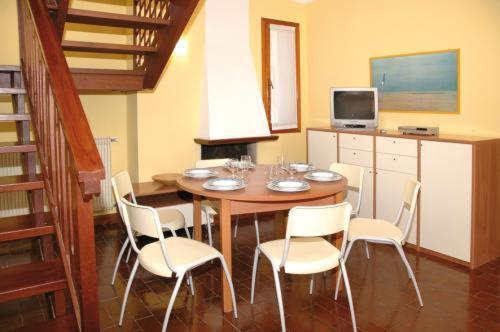 Villa delle Terme room 6